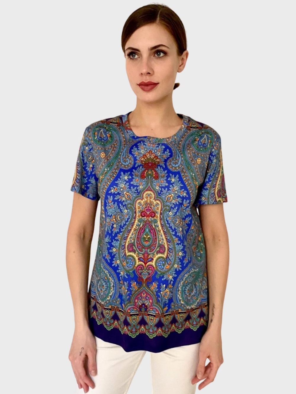 Rani Arabella PRINTED T-SHIRT: PAISLEY -
NAVY Size Medium